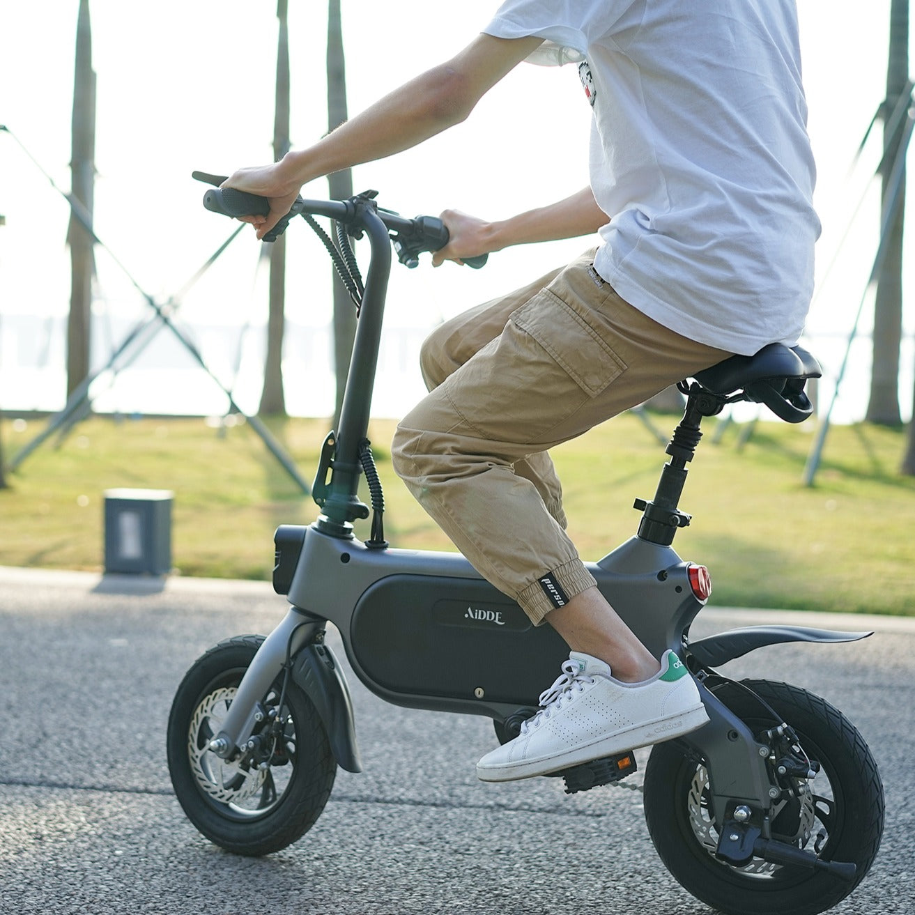 電動アシスト自転車 12Q1 DIY colour